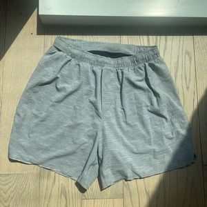 Lululemon Surge Short Men’s Sz S Gray Lined Athletic Running 6’ Inseam